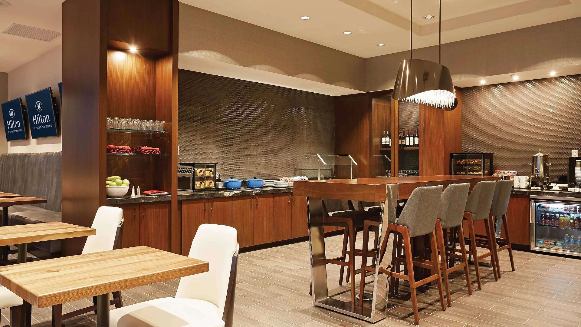 Hilton Richmond Downtown Hotel